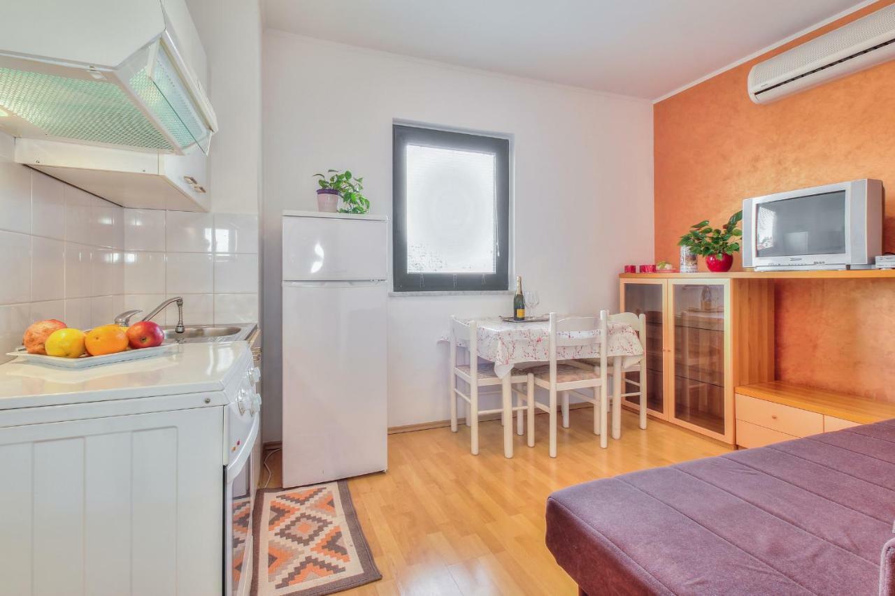 Apartments El Faro 萨武德里亚 外观 照片